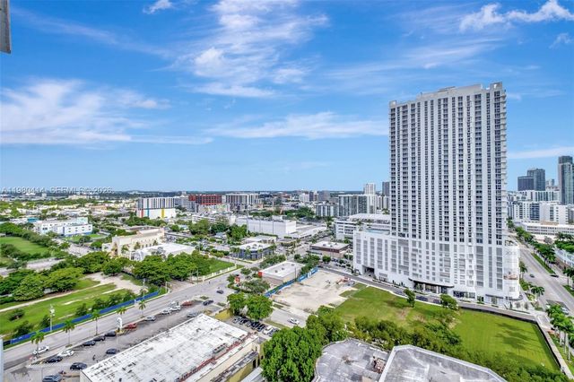 275 NE 18th St PH-09, Miami, FL 33132