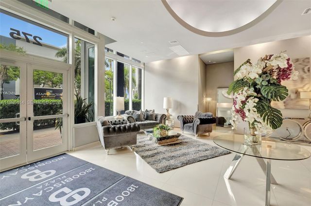 275 NE 18th St PH-09, Miami, FL 33132