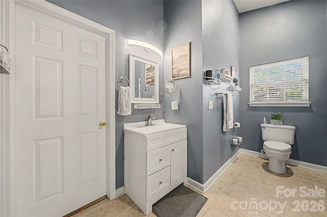 1110 Newfound Hollow Drive, Charlotte, NC 28214