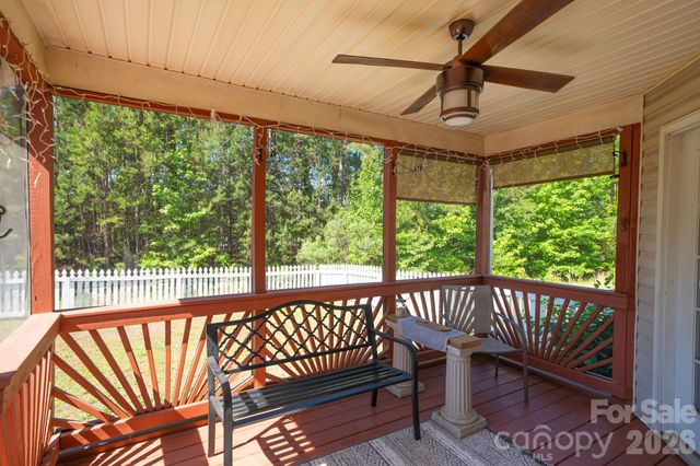 1110 Newfound Hollow Drive, Charlotte, NC 28214