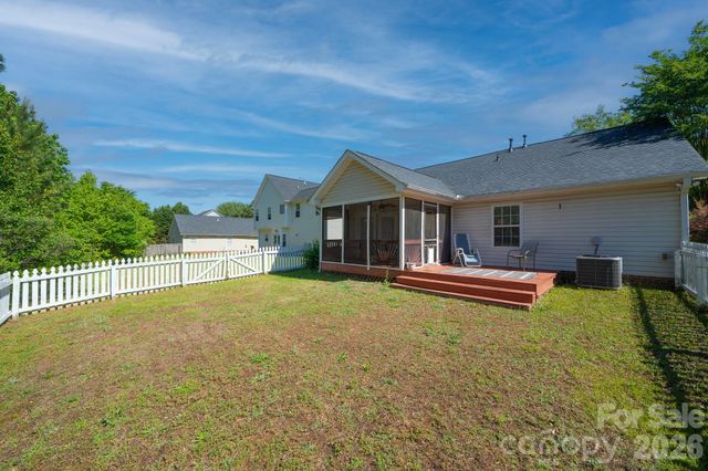 1110 Newfound Hollow Drive, Charlotte, NC 28214