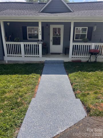 146 Underwood Road, Canton, NC 28716