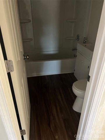 146 Underwood Road, Canton, NC 28716