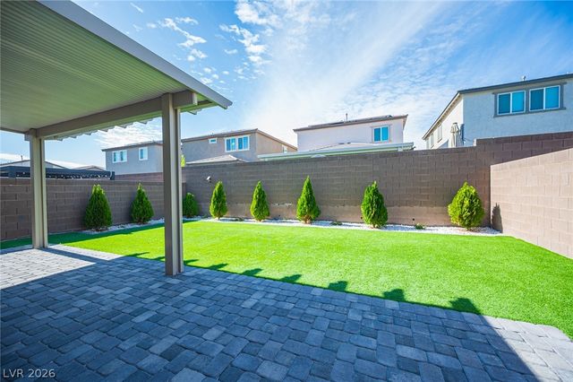 6623 Wandering Palmer Street, North Las Vegas, NV 89086