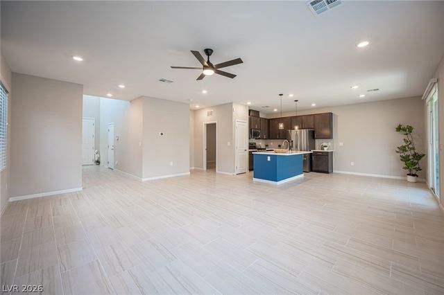 6623 Wandering Palmer Street, North Las Vegas, NV 89086