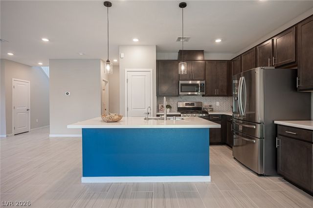 6623 Wandering Palmer Street, North Las Vegas, NV 89086