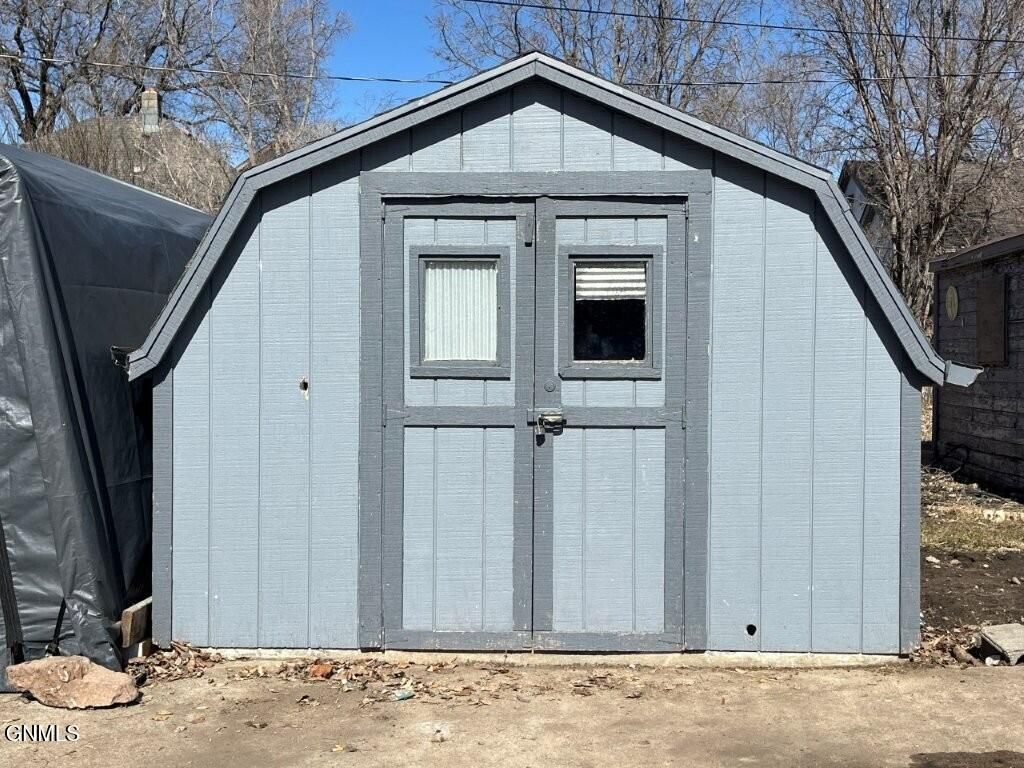 710 3rd Avenue E, Mobridge, SD 57601 photo 2