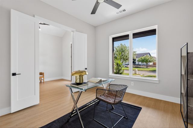 1011 Devonshire Drive S, Forney, TX 75126