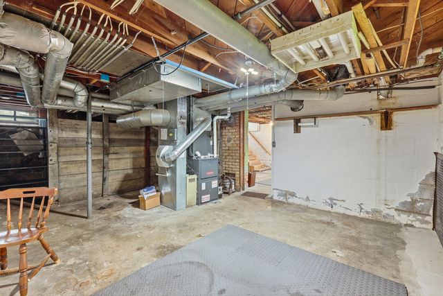 5031 N Riverview Drive, Kalamazoo, MI 49004