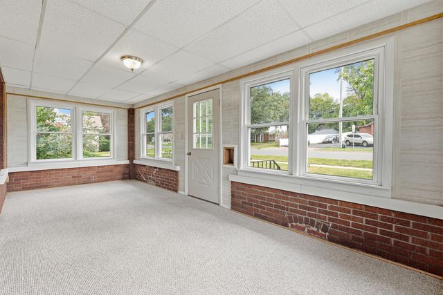 5031 N Riverview Drive, Kalamazoo, MI 49004
