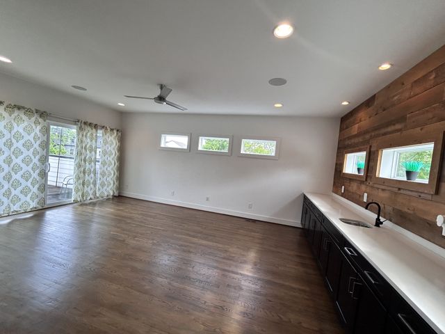 913B 14th Ave, S, Nashville, TN 37212