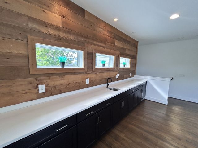 913B 14th Ave, S, Nashville, TN 37212