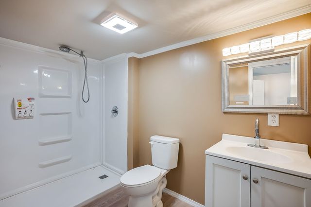 2038 S Poplar St, Wichita, KS 67211