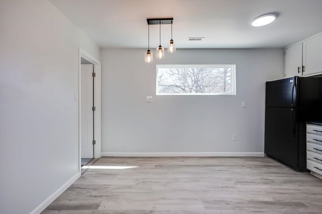 2038 S Poplar St, Wichita, KS 67211