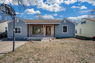 2038 S Poplar St, Wichita, KS 67211