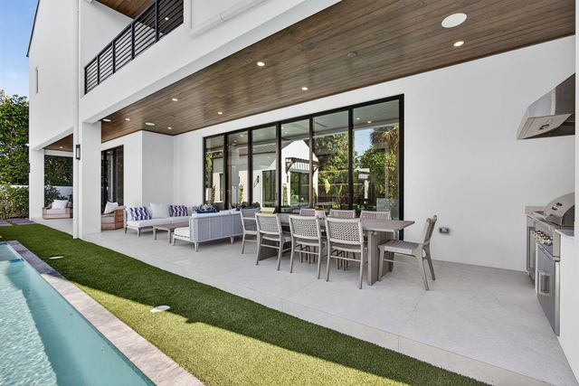 123 Murray Road, West Palm Beach, FL 33405