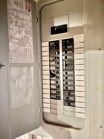 606 Watt ST, Martinsville, VA 24112