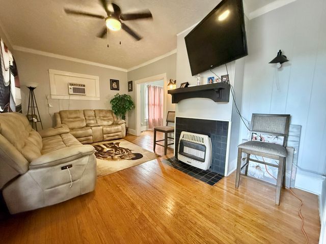 606 Watt ST, Martinsville, VA 24112