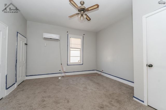 603 E 4TH STREET, Burkburnett, TX 76354