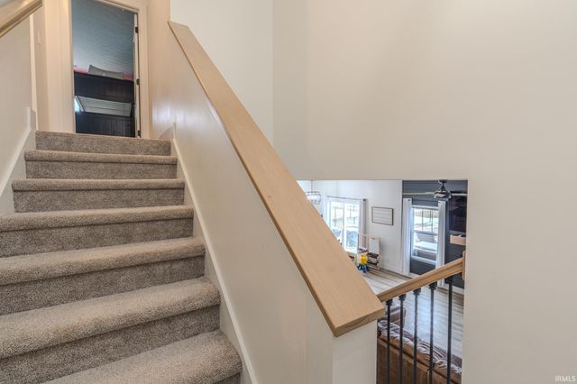 376 Haddington Lane, Lafayette, IN 47905