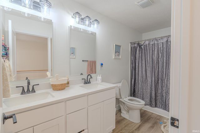 376 Haddington Lane, Lafayette, IN 47905