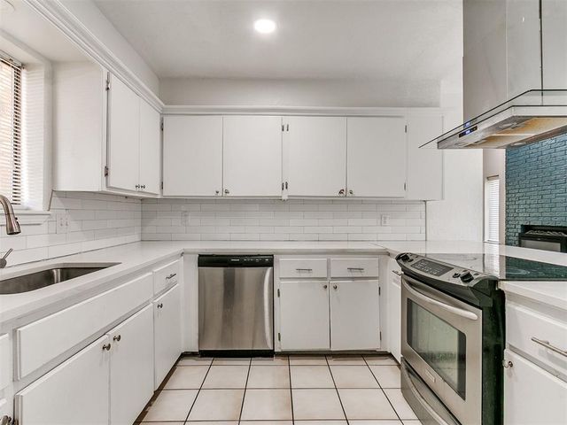 2808 Shoreridge Avenue 2810, Norman, OK 73072