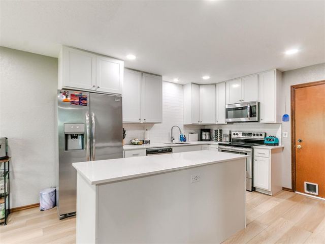 2808 Shoreridge Avenue 2810, Norman, OK 73072