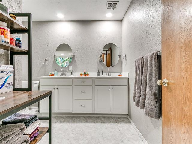 2808 Shoreridge Avenue 2810, Norman, OK 73072