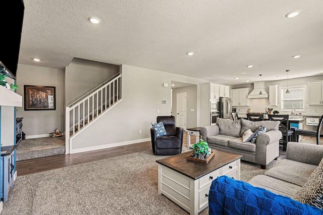 17103 Doppler Lane, Lakeville, MN 55044