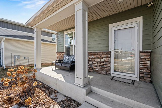 17103 Doppler Lane, Lakeville, MN 55044