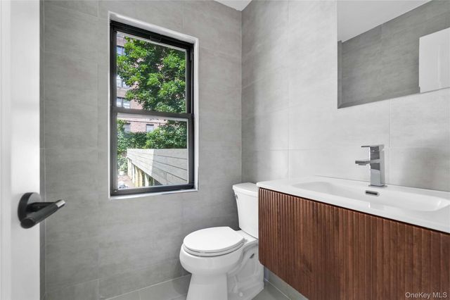 1050 E 31st Street, Brooklyn, NY 11210