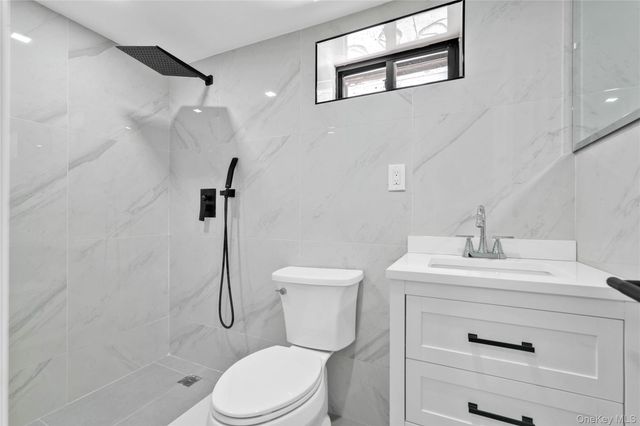 1050 E 31st Street, Brooklyn, NY 11210