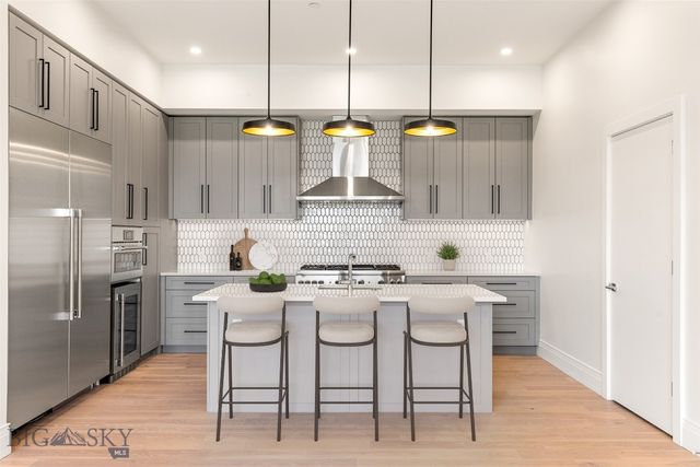 315 N Tracy Avenue 602, Bozeman, MT 59715