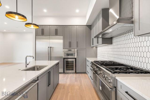 315 N Tracy Avenue 602, Bozeman, MT 59715