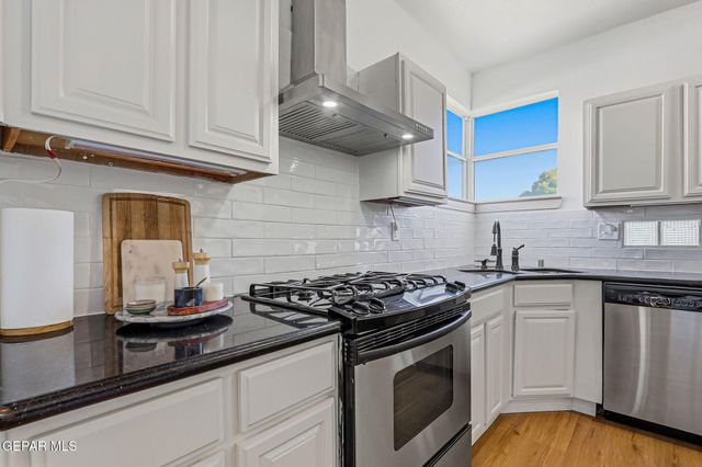 12513 SUN EMPRESS Drive, El Paso, TX 79938