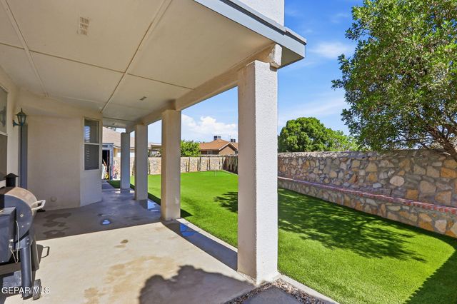 12513 SUN EMPRESS Drive, El Paso, TX 79938