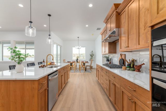 14894 Cooper Sunrise Dr, Caldwell, ID 83607