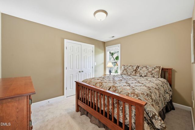 616 Lake Artesia Lane, Fuquay Varina, NC 27526