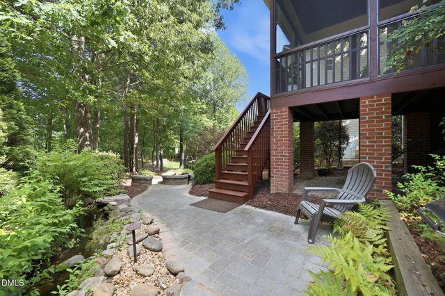616 Lake Artesia Lane, Fuquay Varina, NC 27526