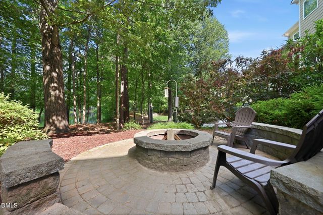 616 Lake Artesia Lane, Fuquay Varina, NC 27526