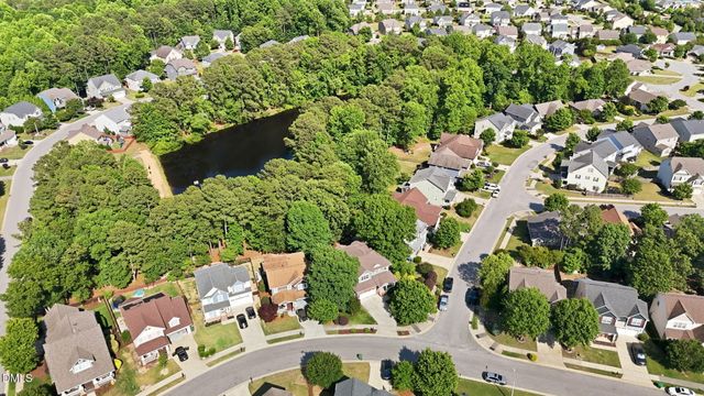616 Lake Artesia Lane, Fuquay Varina, NC 27526