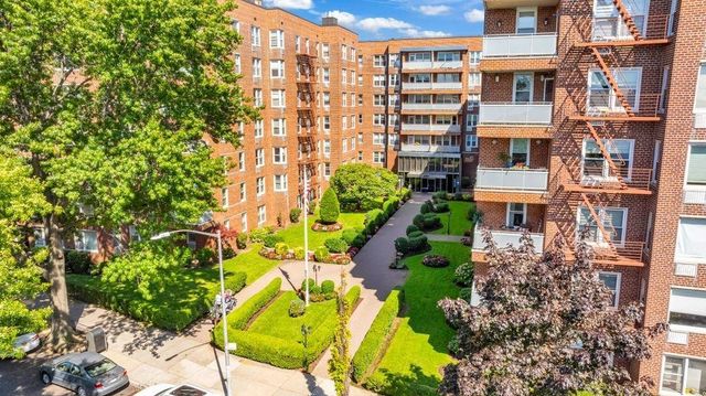 9201 Shore Road C703, New York City, NY 11209