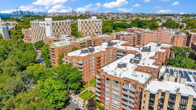 9201 Shore Road C703, New York City, NY 11209