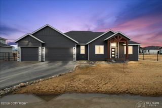 6800 E Gateway Drive, Wasilla, AK 99654