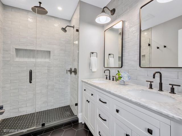 411 Birchwood Road, Hinsdale, IL 60521