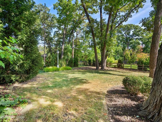 411 Birchwood Road, Hinsdale, IL 60521