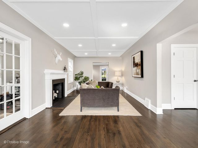 411 Birchwood Road, Hinsdale, IL 60521