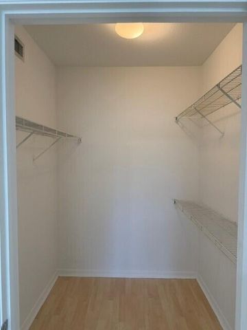 6410 Emerald Dunes Drive 206, West Palm Beach, FL 33411