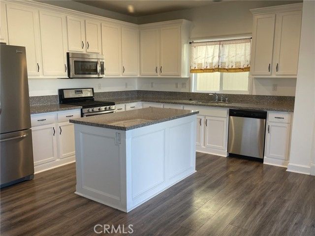 36250 Pursh Drive, Lake Elsinore, CA 92532