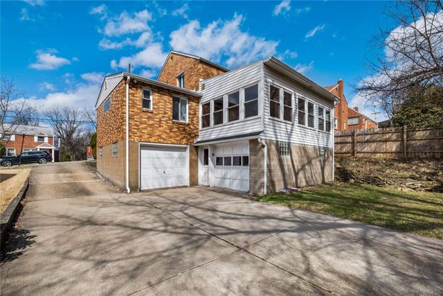 113 Penn Vista Dr, Penn Hills, PA 15235